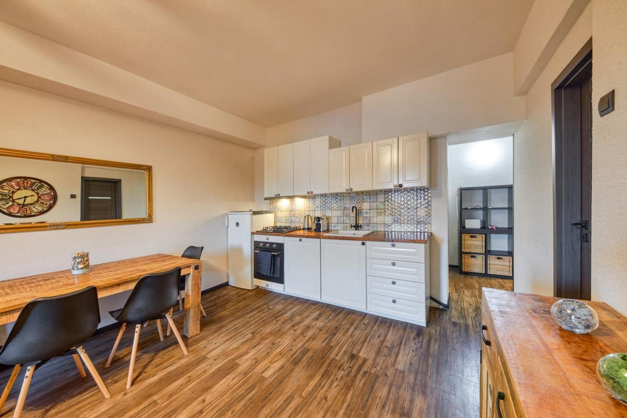 Mahalo Apartment Bratislava Exteriér fotografie